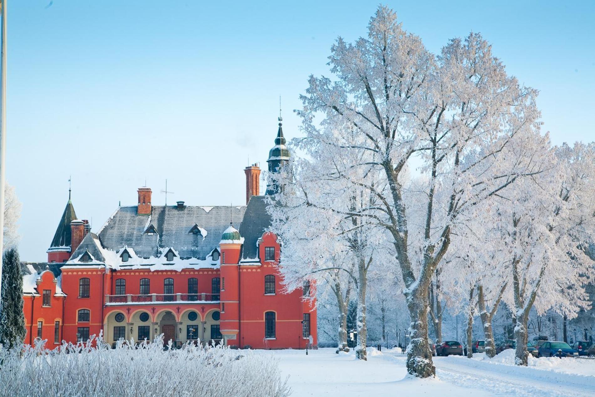 Отель Lejondals Slott Bro Экстерьер фото